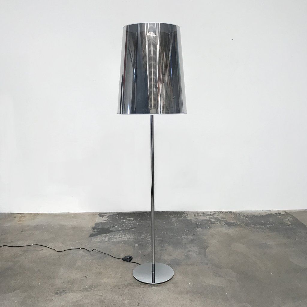 Light Shade Lamp by M0001