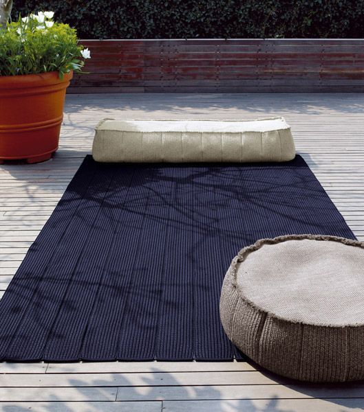 Ray Rug by Paola Lenti 